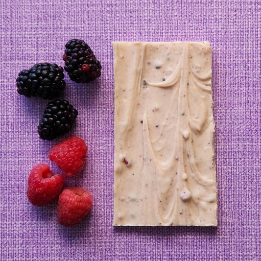 Creamy White Chocolate mixed in with tart raspberry and blackberry powders to make a delicious fruit bark.