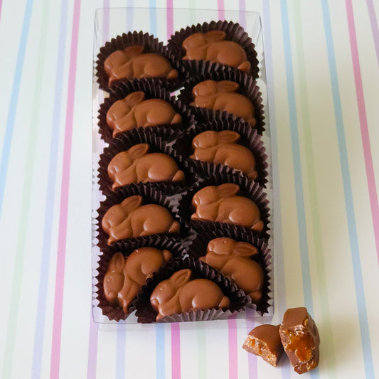 The perfect duo of caramel and Milk Chocolate. These bunny shaped bite size treats are perfect for any sweet tooth! Packed to 11 pieces per box.
