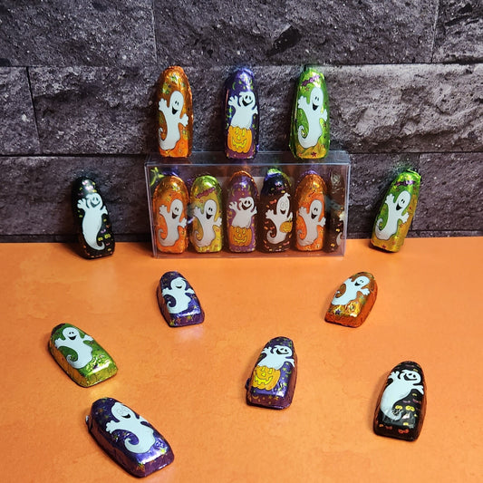 Ghostly Bites – Foiled Milk Chocolates