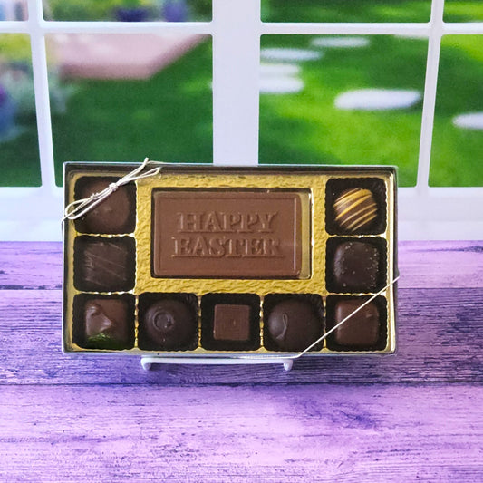 Our medium sized chocolate assortment contains 9 truffles and a chocolate Happy Easter card