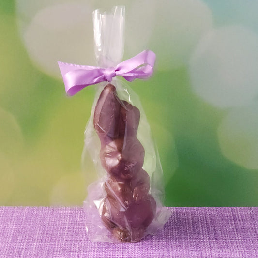 This Laughing Bunny is all smiles—because he knows he’s about to make someone’s Easter extra sweet! Standing at 4.9 inches tall and weighing just over 4 ounces, this solid milk chocolate bunny is the perfect balance of fun and flavor.