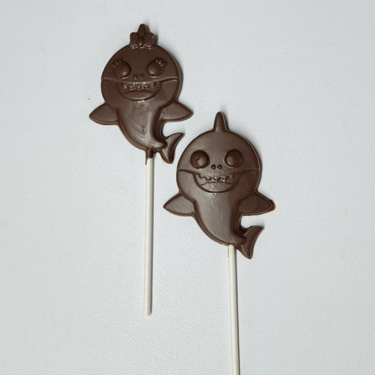 Baby Shark milk chocolate lollipops
