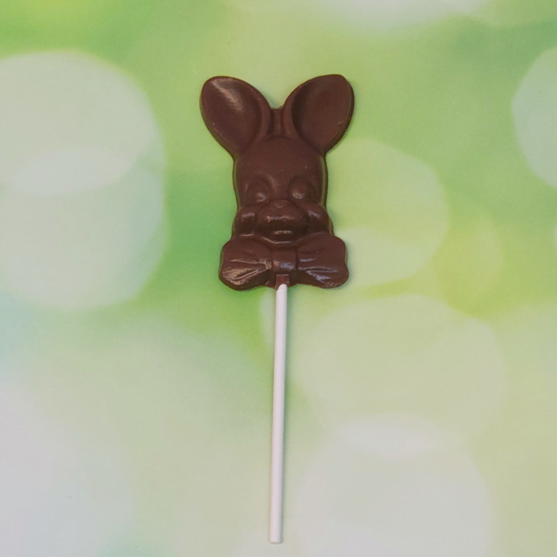 Bowtie bunny lollipop in milk chocolate