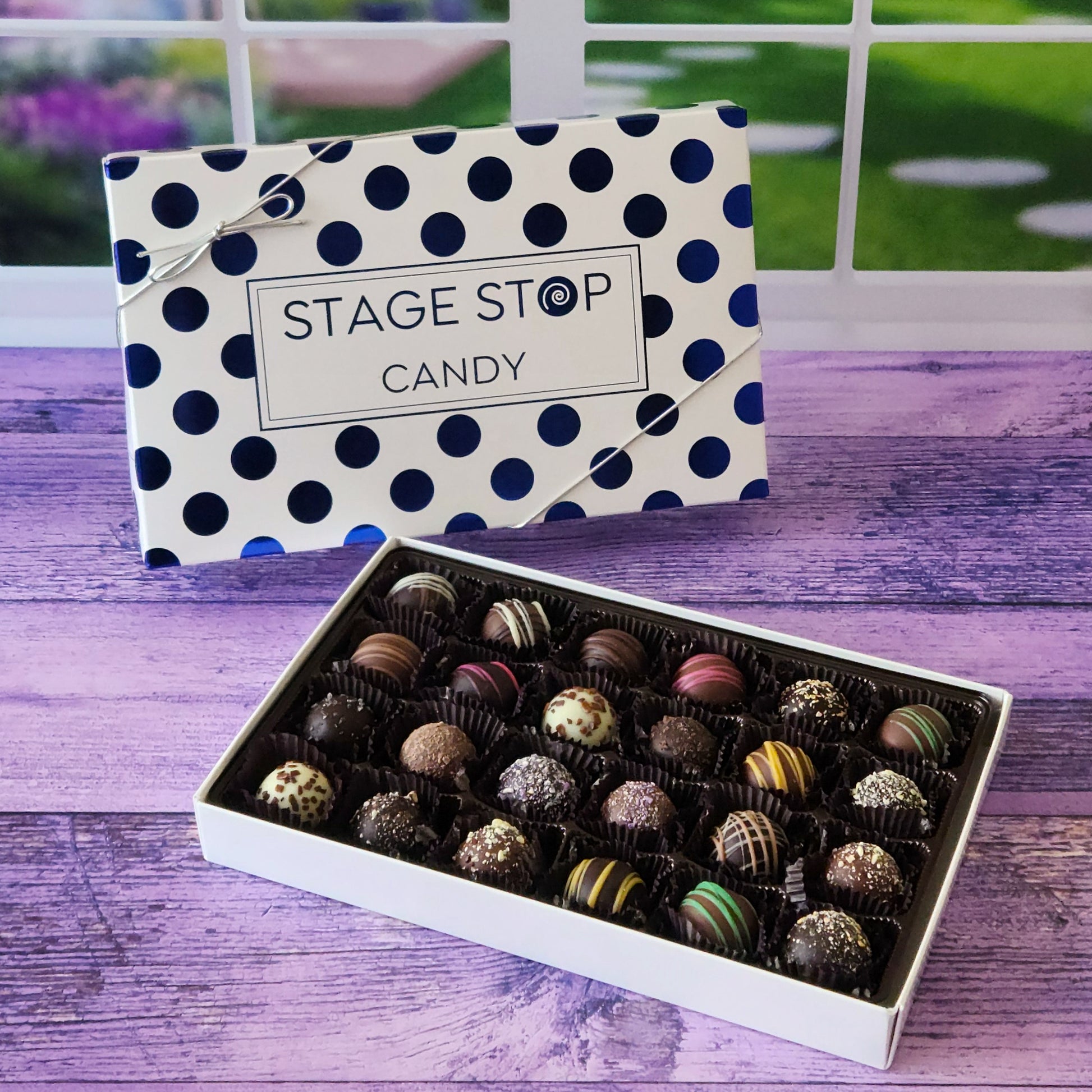 Choose all your favorite truffle flavors in this 24 piece candy box.
