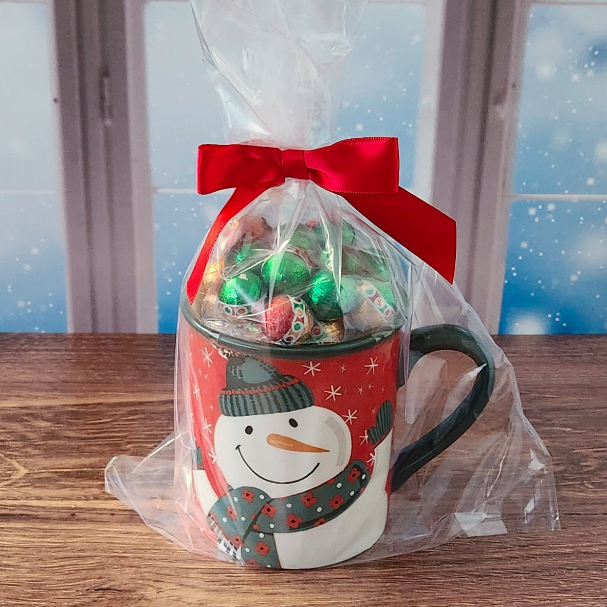 Snowman Christmas Gift Mug with Chocolates