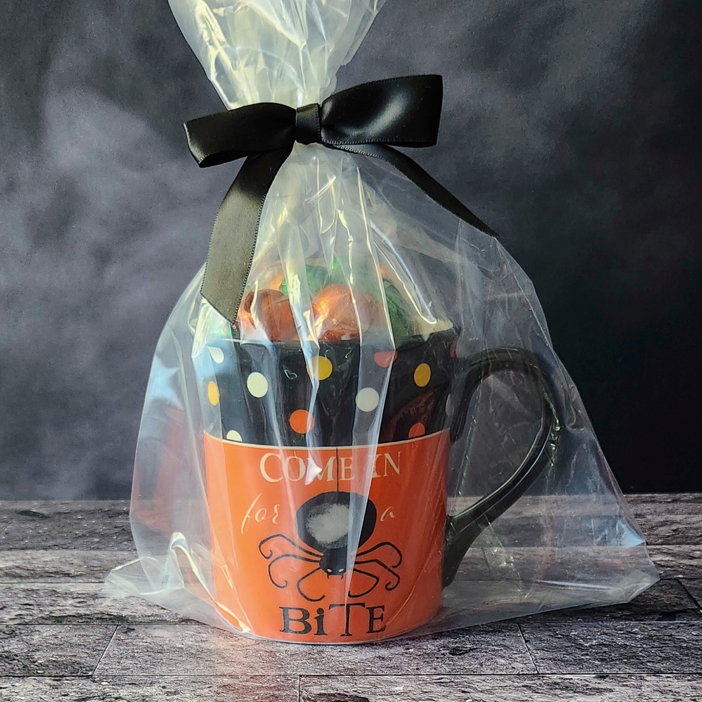 Come In For A Bite Halloween Spider Gift Mug