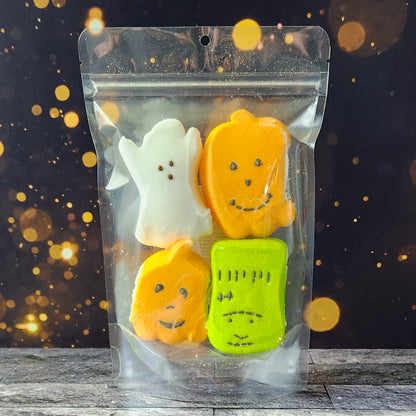 Each clear bag contains 4 vibrantly colored, freeze-dried monster, ghost or pumpkin-shaped marshmallow peeps that are light, crispy, and bursting with flavor.