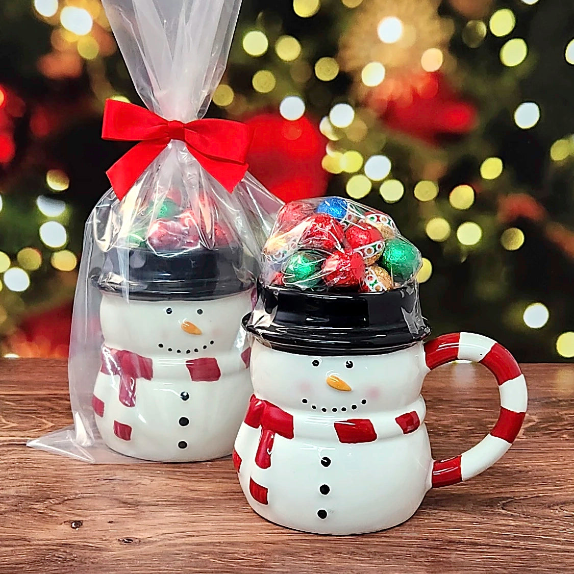 Friendly Snowman Gift Mug with Milk Chocolate