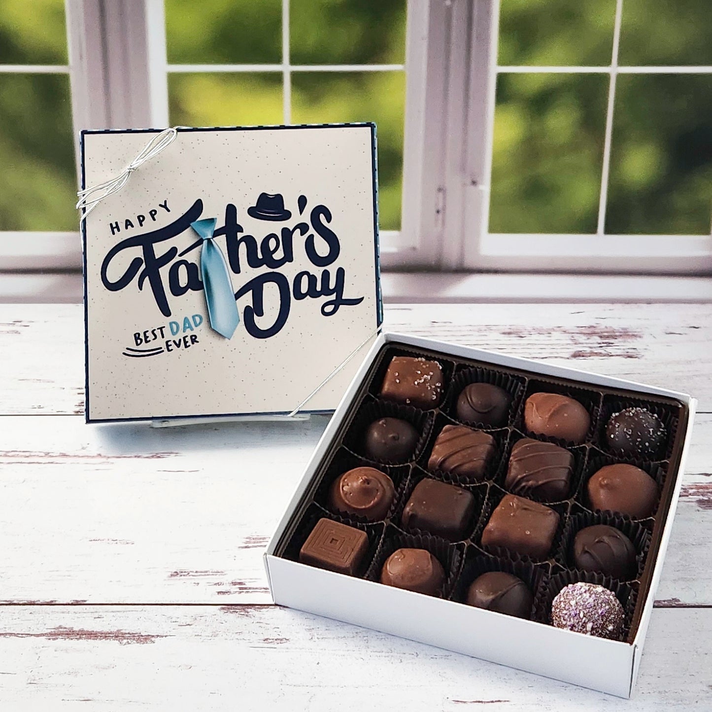 Happy Father's Day Tie Themed Box with Popular Assortment