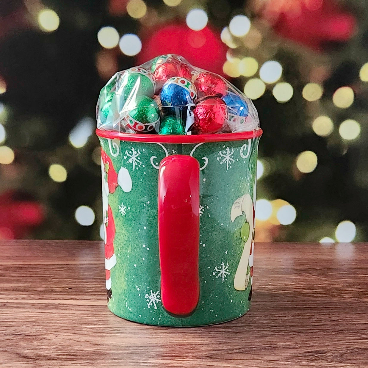 Holiday Magic Gift Mug with Milk Chocolate Foil Ornaments