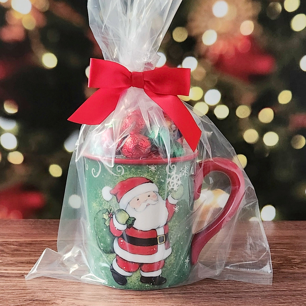 Holiday Magic Gift Mug with Milk Chocolate Foil Ornaments
