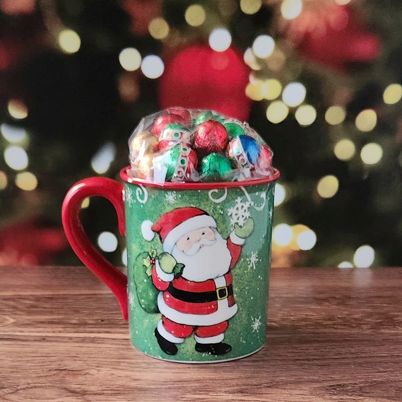 Holiday Magic Gift Mug with Milk Chocolate Foil Ornaments