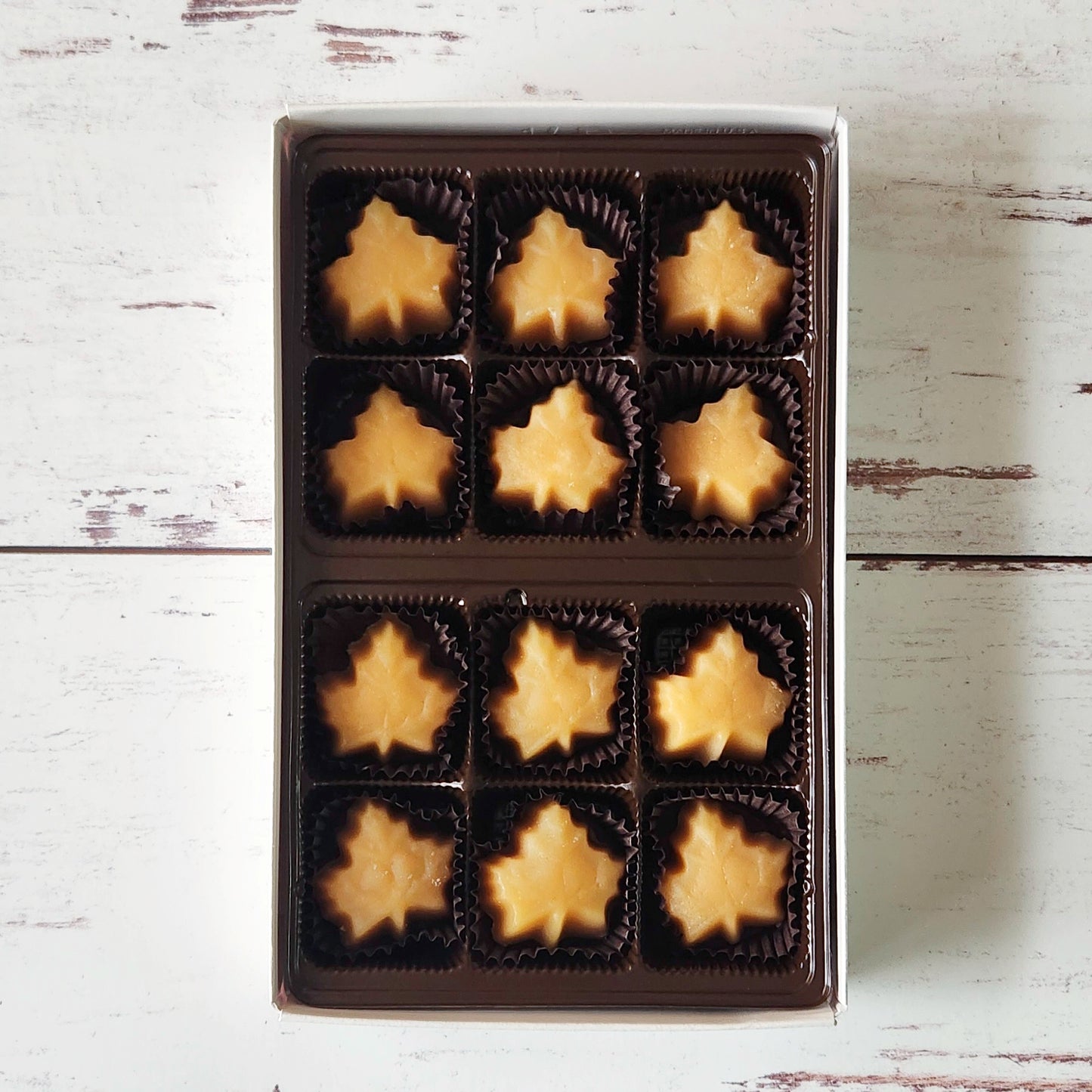 Pure Maple Candy Maple Leaves 12 Pieces