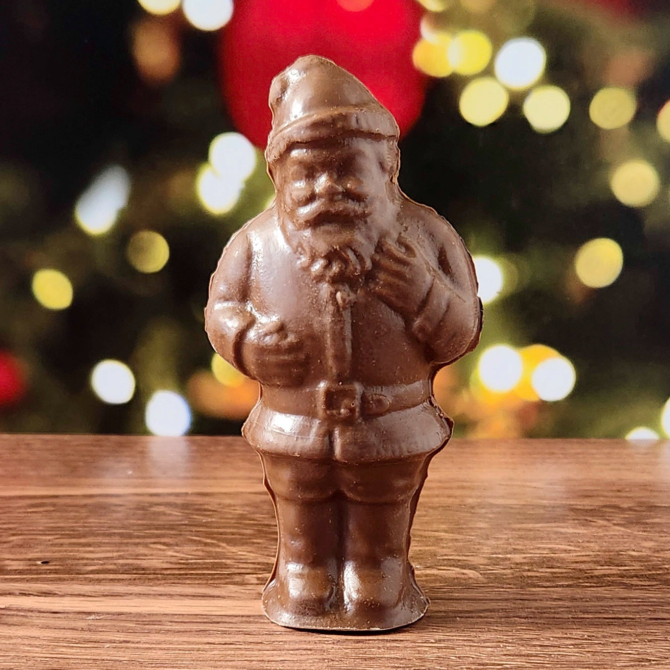 Medium Solid 3D Chocolate Santa – A Sweet Holiday Icon