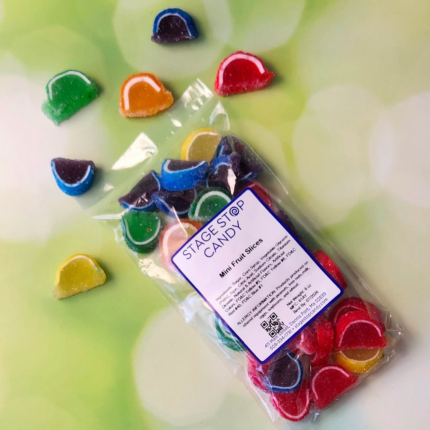 Our Mini Fruit Slices are packed fresh and full of flavor! This 5 ounce bag is perfect for snacking.  