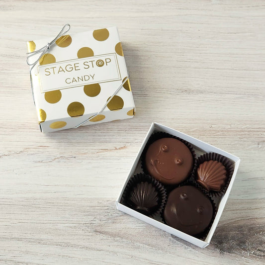 Seaside Smiles Gift Box - Chocolate Oreos & Shells