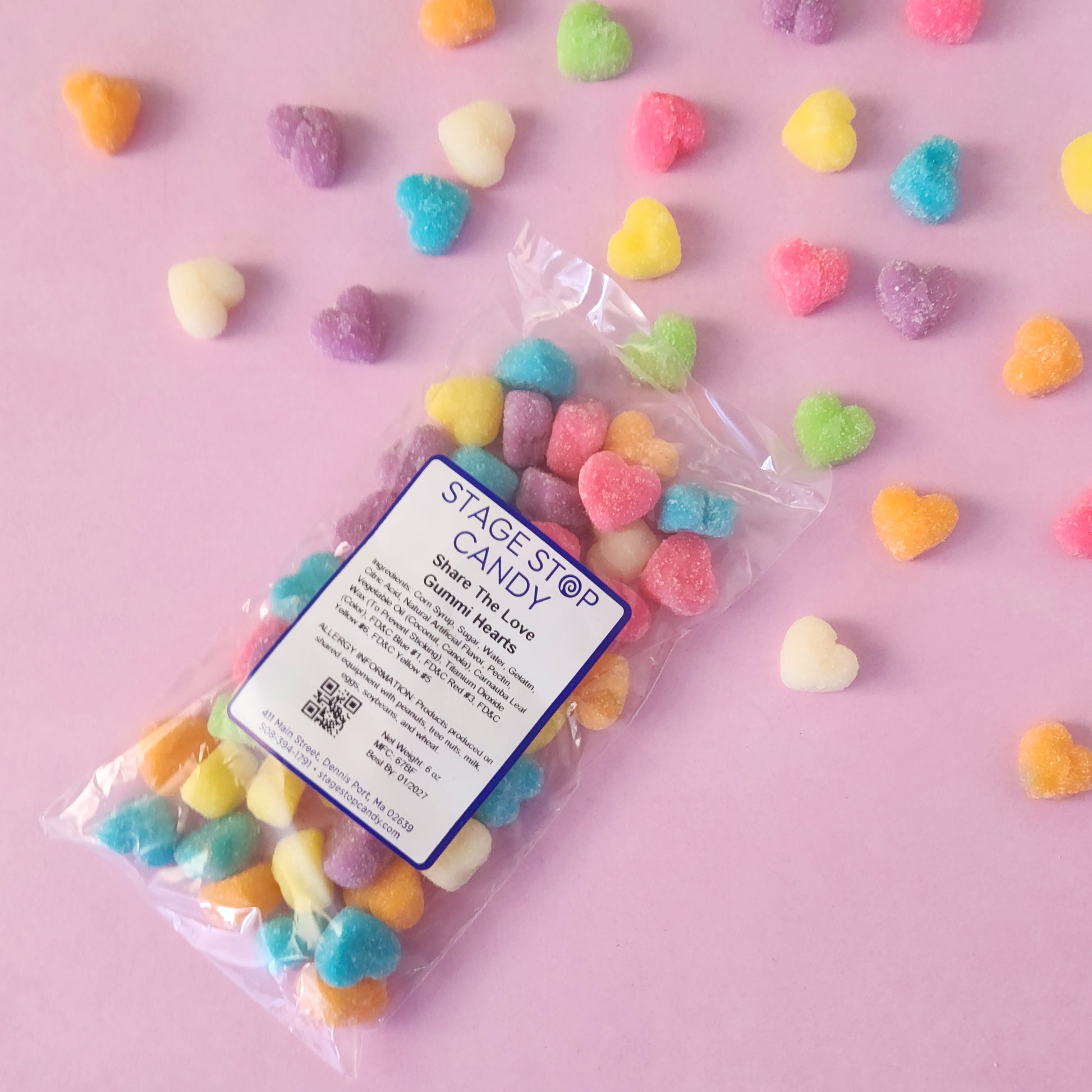 These Share The Love Gummi Hearts are bursting with fruity flavor and dusted with just the right amount of sweetness. Each chewy, heart-shaped gummy comes in a medium sour mix of Blue Raspberry, Strawberry, Mango, Green Apple, Orange, Grape, and Pineapple—a rainbow of tangy deliciousness!
Packed in a 6-ounce bag