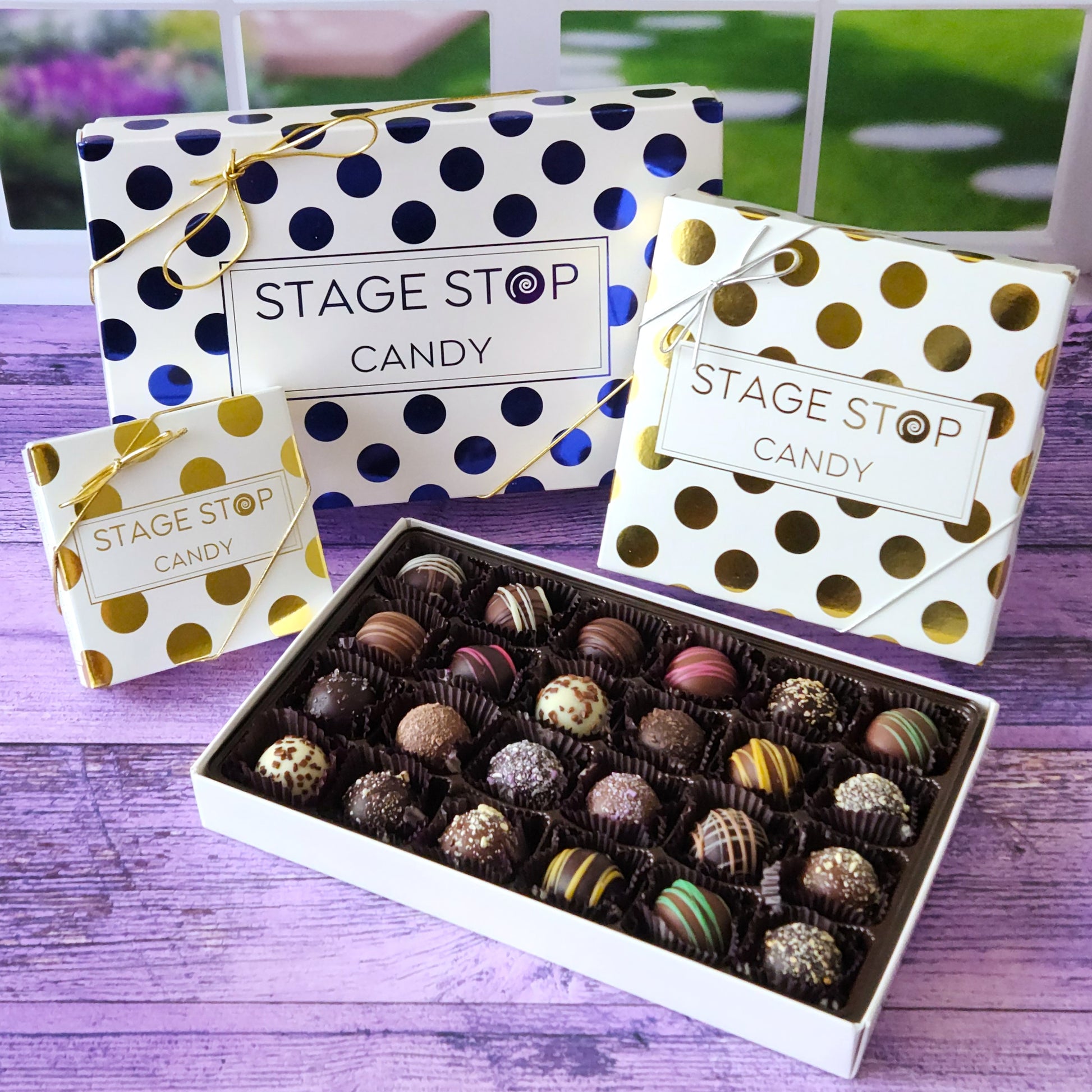 Our chocolate truffle assortment comes with all your favorite flavors and a mix of Milk, Dark and White Truffles. 