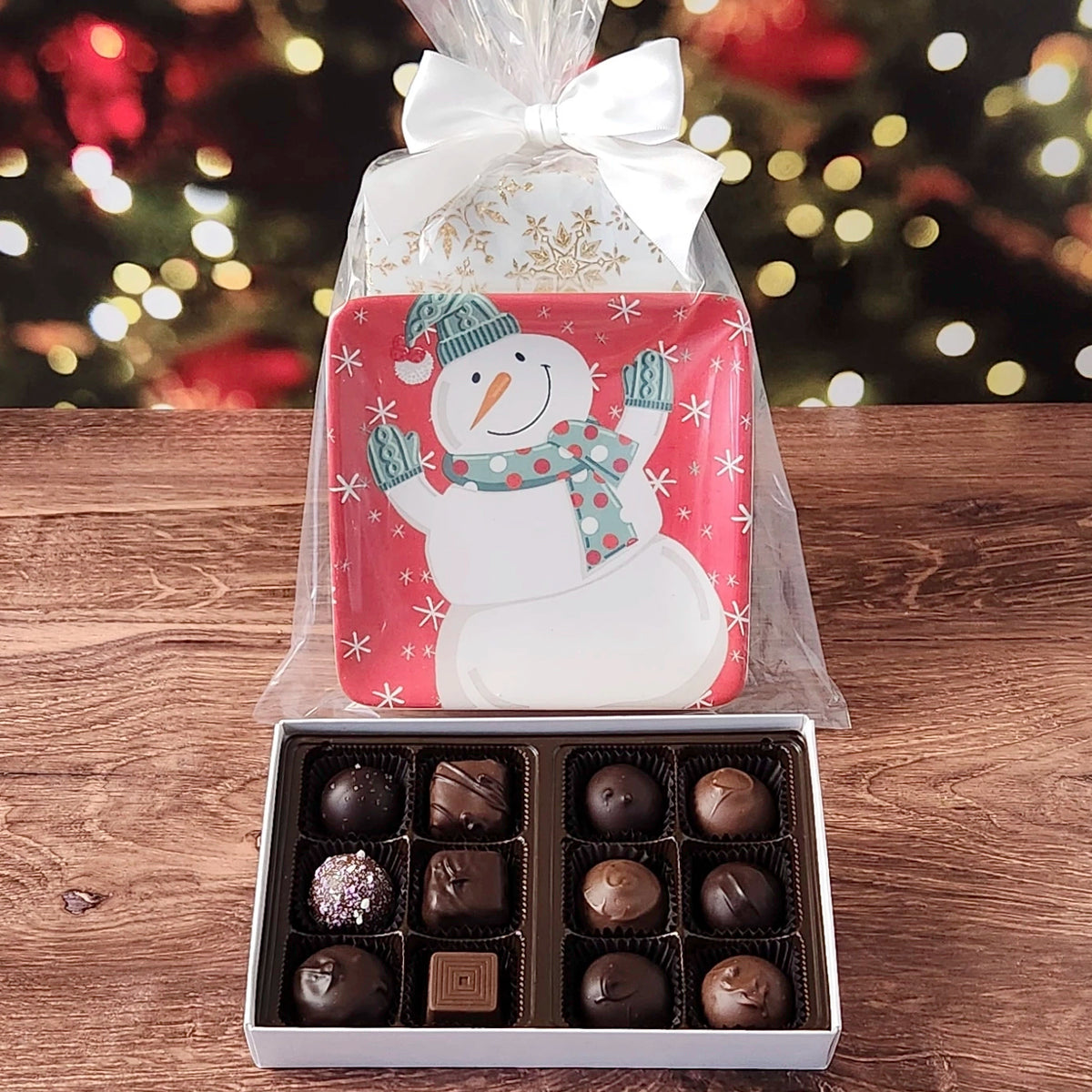 Snowman Plate Set with Milk and Dark Chocolates