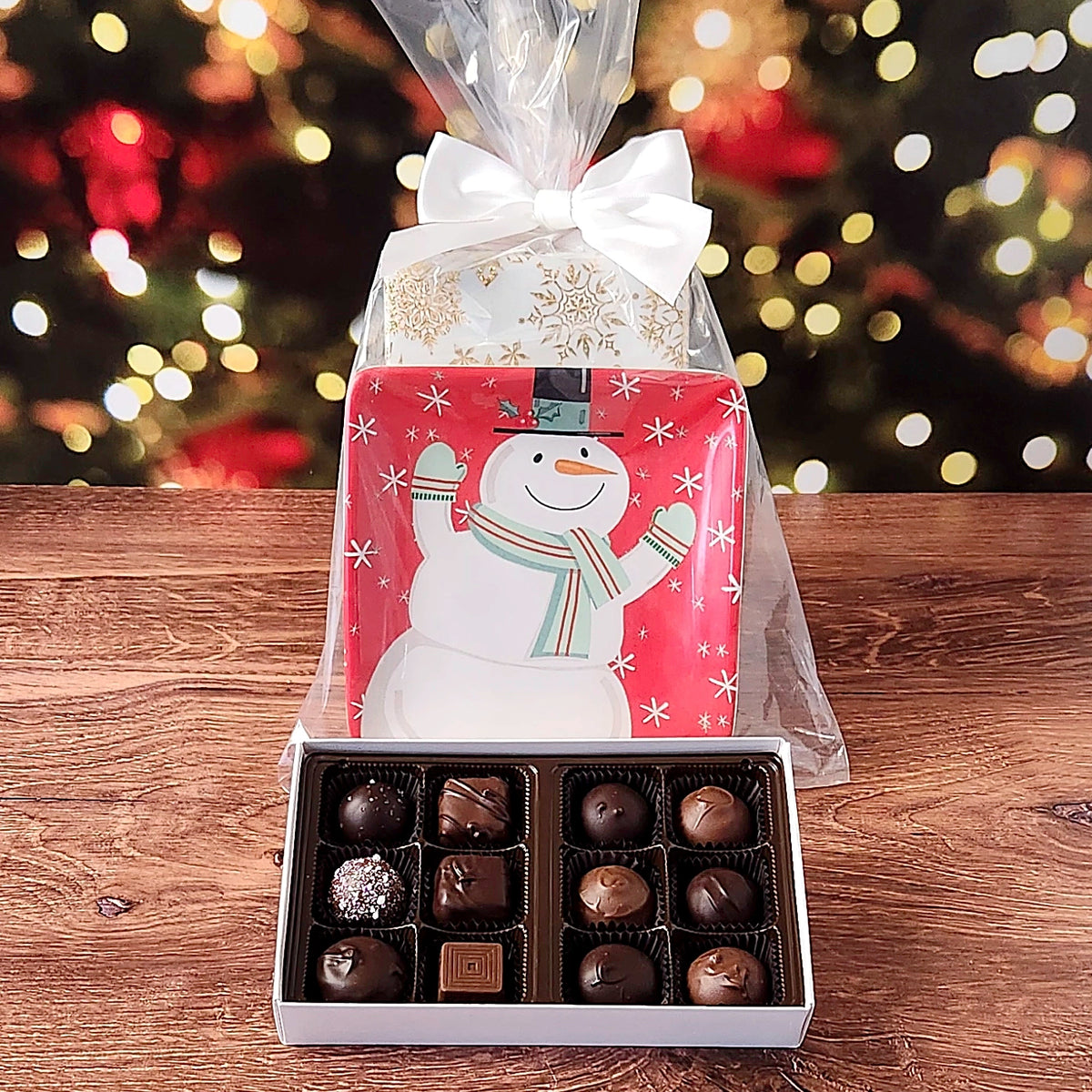 Snowman Plate Set with Milk and Dark Chocolates