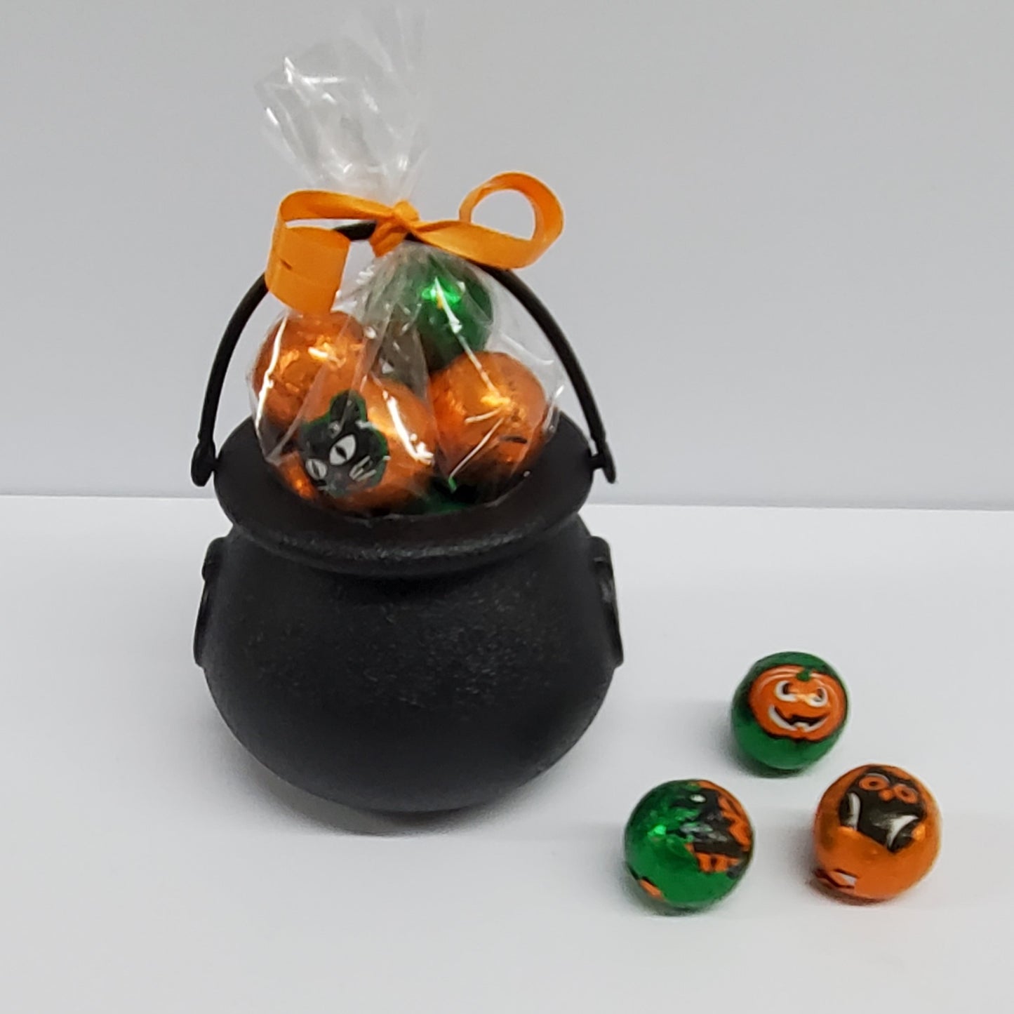 Halloween Kettle filled with Milk Chocolate Ball Candies