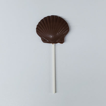 Milk Chocolate Shaped Scallop Shell Pop